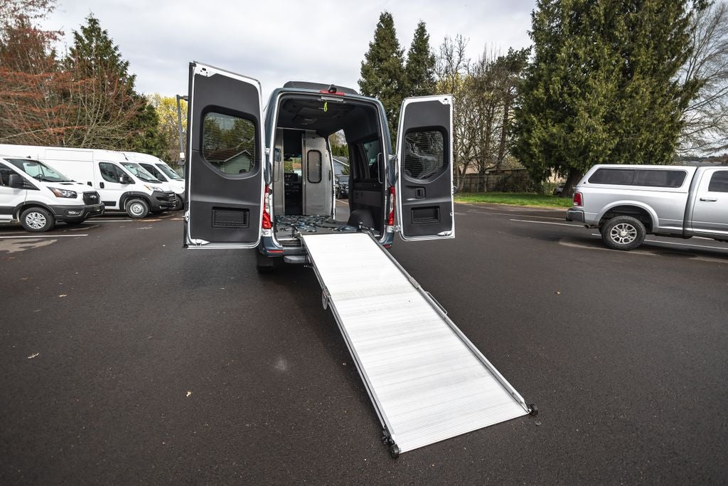 2019 Mercedes-Benz Sprinter 2500 High Roof I4