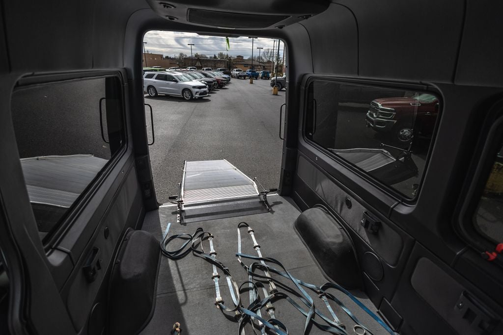 2019 Mercedes-Benz Sprinter 2500 High Roof I4