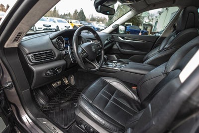 2017 Maserati Levante S