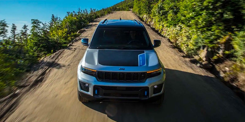 Jeep Grand Cherokee exterior at Newberg CDJR